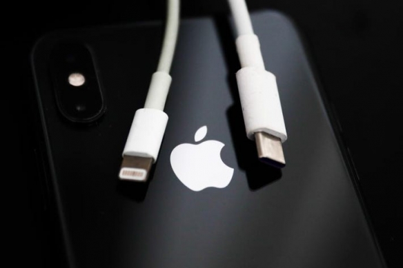 苹果还能整活？iPhone15若限充电速度或违反欧盟法律