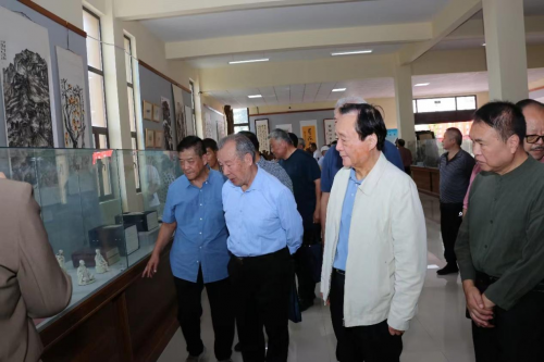 笔墨庆国庆 献出家国情——“庆国庆枣庄市书画名家作品展”热烈而隆重