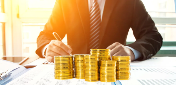 基金定投的优点(基金定投的优点在于)