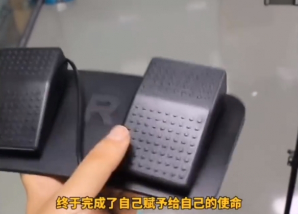 用脚玩《英雄联盟》的UP主点亮了残障人士的希望之光!