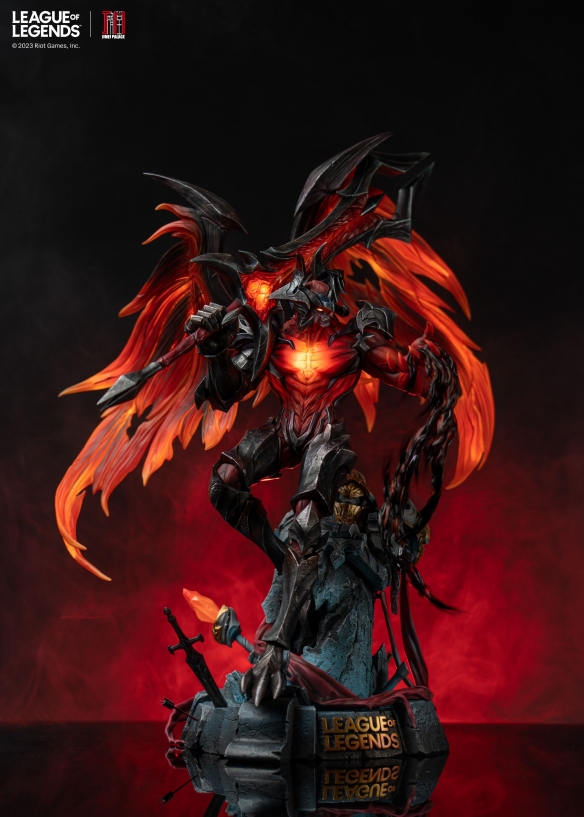 《英雄联盟》剑魔雕塑公布 燃烧的地狱恶火有点帅！