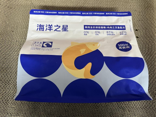 养猫新手怎么选猫粮？来学！