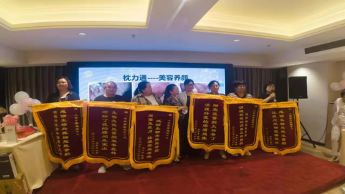 2024年不允许还有美容院不知道巨爱巨美的生物共振舱？