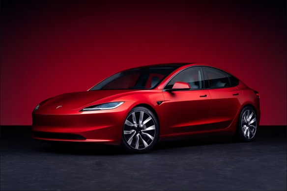 不打价格战了？特斯拉Model 3长续航版涨价1000美元