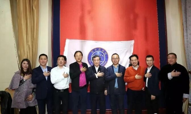 弘扬宗庆后实业家精神,支持宗馥莉做好娃哈哈!中国空中商学院企业家俱乐部群体发出倡议