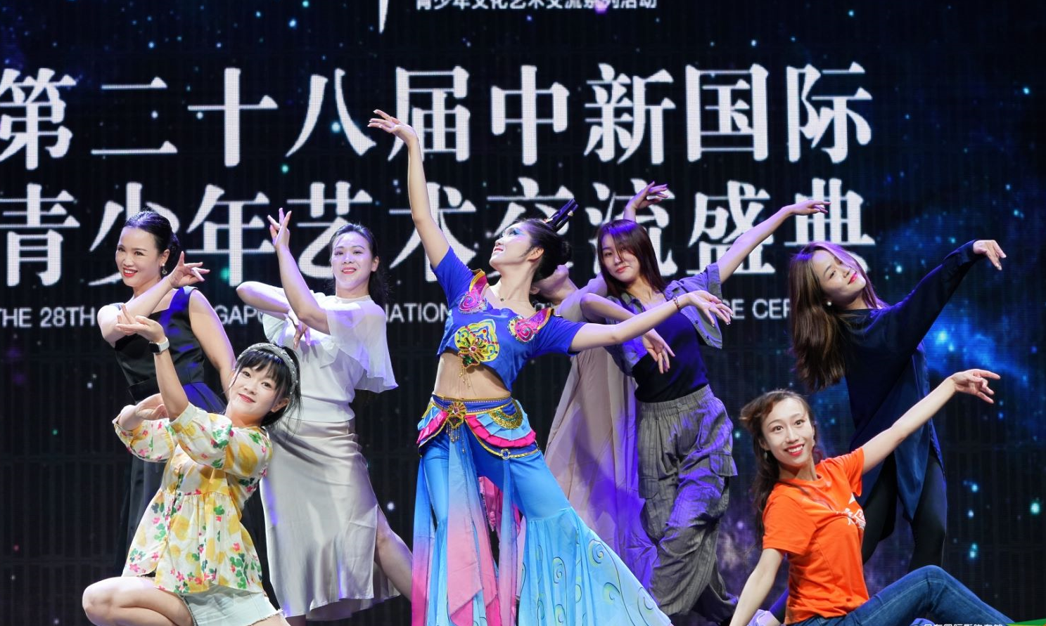 舞蹈中国艺术总监候燕 担任“一带一路”新加坡首都剧场开幕式总导演