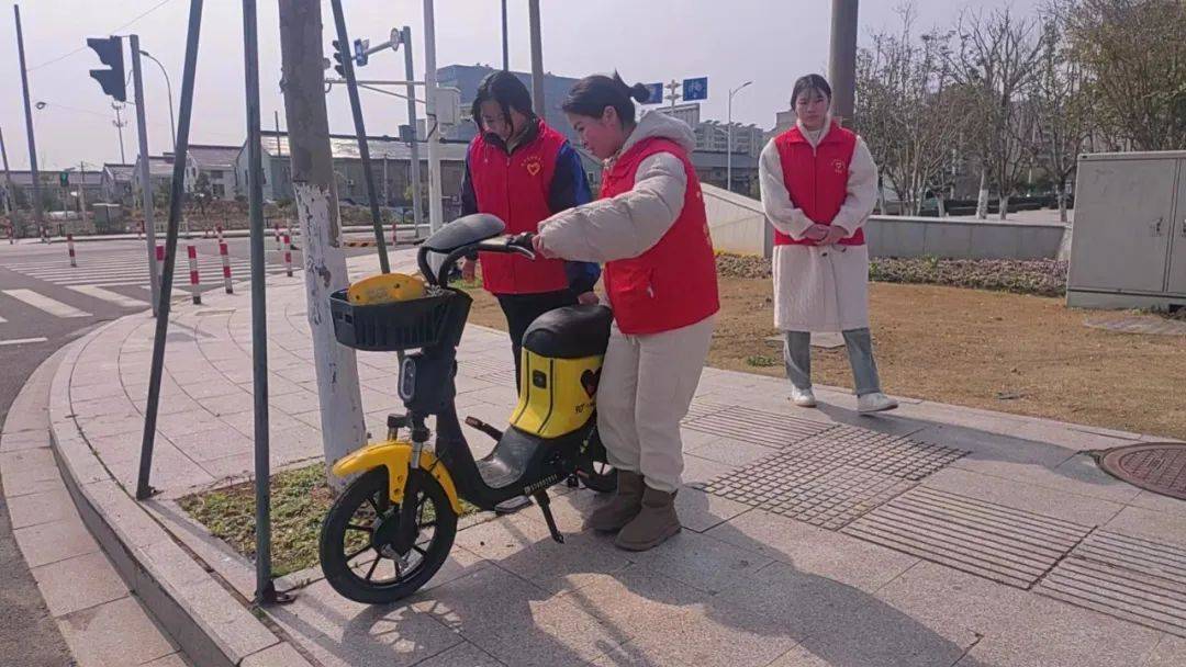 文化筑梦新区,爱心传递温暖