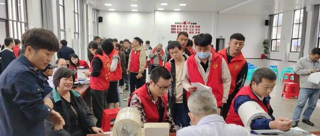 文化筑梦新区,爱心传递温暖