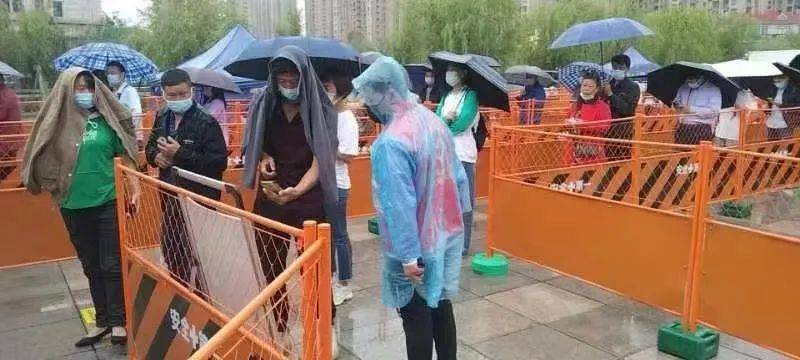 文化筑梦新区,爱心传递温暖
