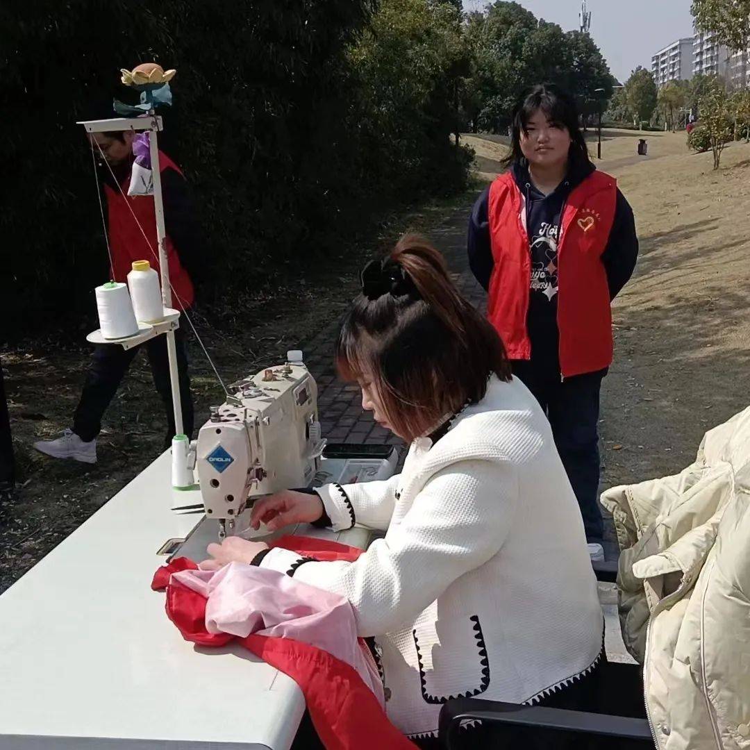 文化筑梦新区,爱心传递温暖