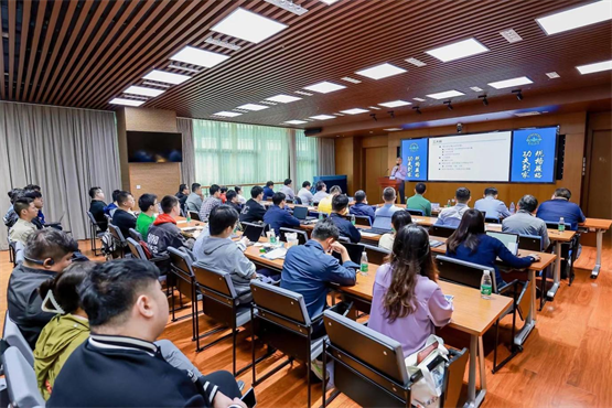 哈尔滨工业大学（深圳）成功举办InsunICC人工智能学术研讨会