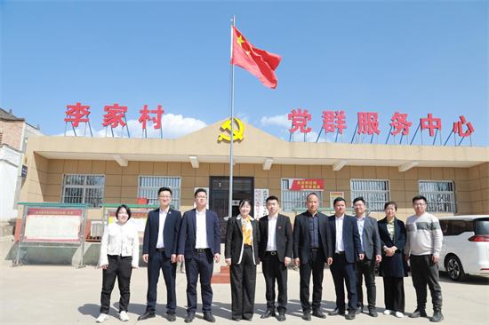 送暖于老 爱在初春 