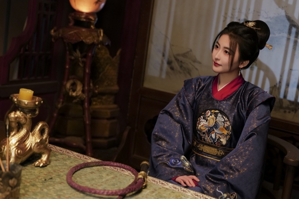 古装互动游戏《许愿，我要带她们回现代》公布发售日