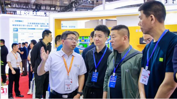 直击厦门交博会首日现场，多伦科技交通安全新质解决方案强势吸睛