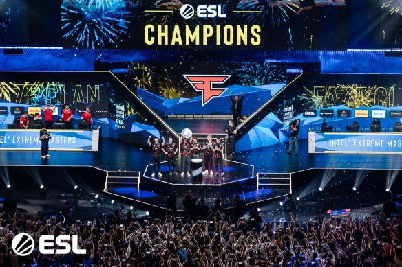 英特尔®极限大师赛成都总决赛精彩落幕，Faze Clan夺得冠军！