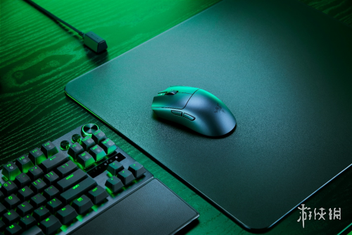 千呼万唤 RAZER发布毒蝰V3专业版