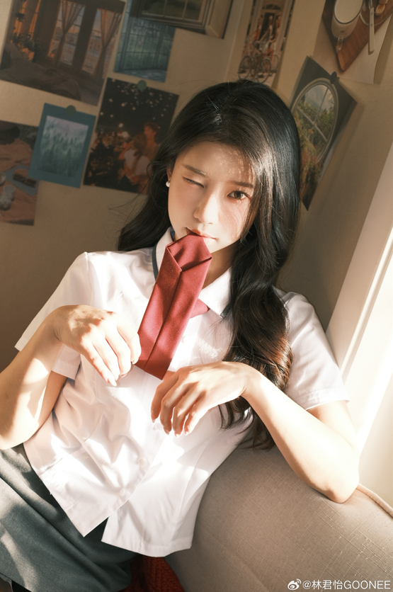 古装互动游戏《许愿，我要带她们回现代》限时9折优惠