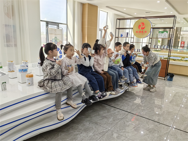 新疆骆驼乳工程技术研究中心：引领新疆骆驼奶行业迈向新纪元