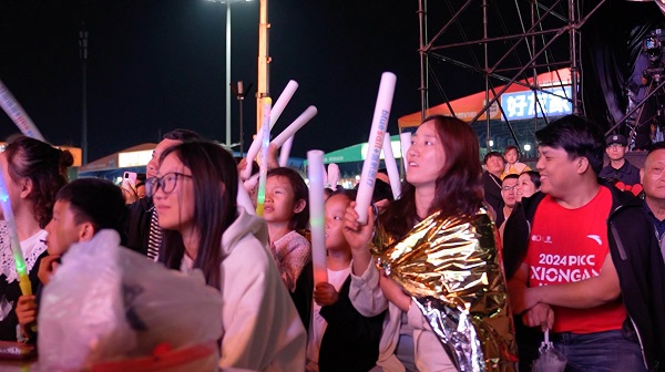 蓝帆医疗赞助支持淄博烧烤节品牌之夜，共燃夏日激情