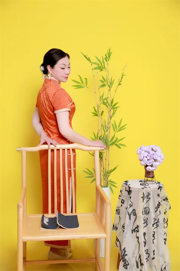 艺名祐莉 模特个人简介