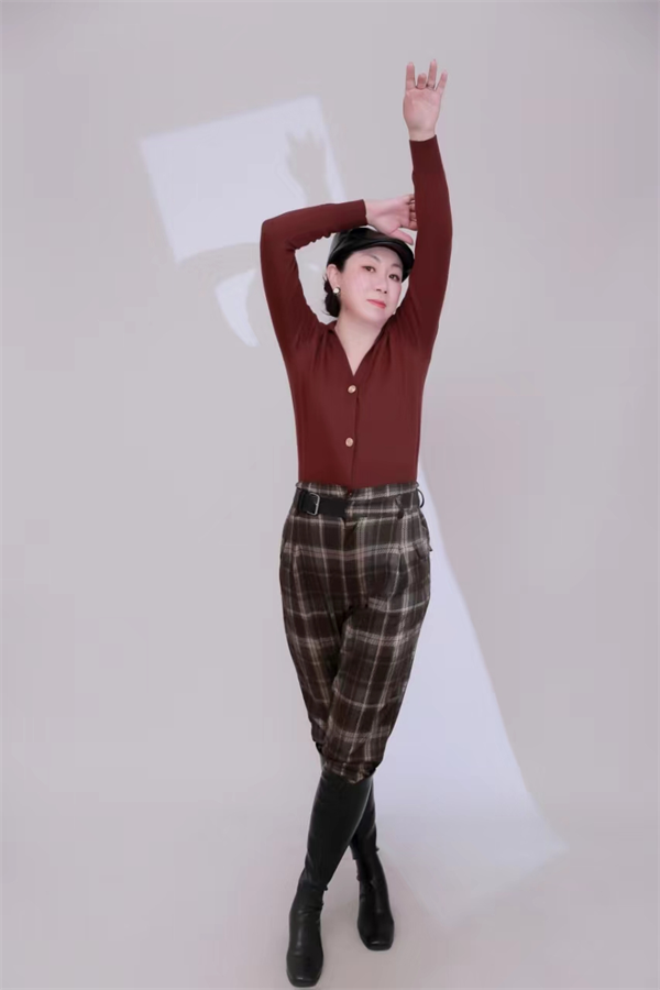艺名祐莉 模特个人简介