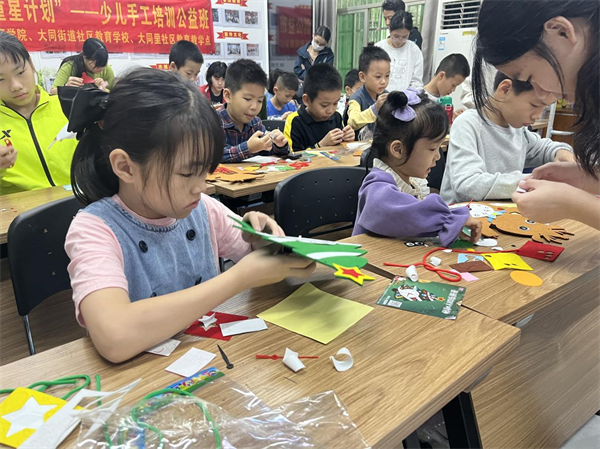 童心启航，龙华区社区教育开展免费公益儿童课程--少儿兴趣公益班
