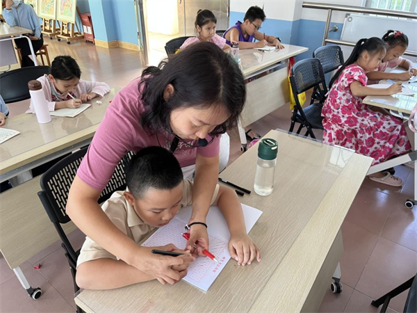 童心启航，龙华区社区教育开展免费公益儿童课程--少儿兴趣公益班