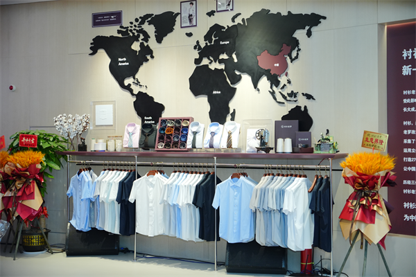 衬衫老罗全球首店正式启动，化身渠道“黑马”开拓品牌发展新阶段