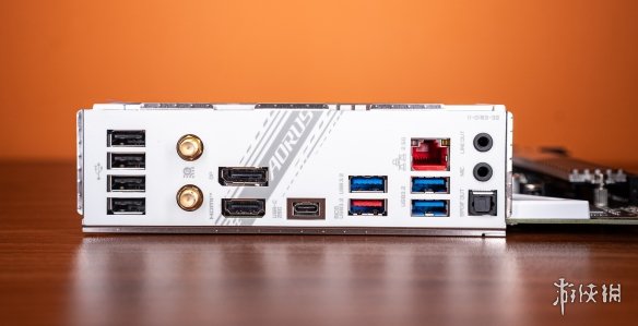海景房主机新选择，技嘉B760M新雕妹2.0主板强无敌