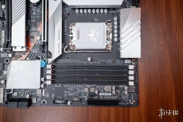 海景房主机新选择，技嘉B760M新雕妹2.0主板强无敌