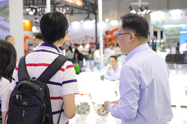 博银谐波亮相IARS机器人展，谐波减速器系列产品引关注