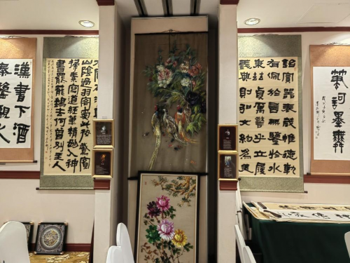 “瑞龙腾跃、瀚墨盛世”齐白石门人书画艺术品鉴活动在深圳市罗湖区富临国际大酒店隆重举办！