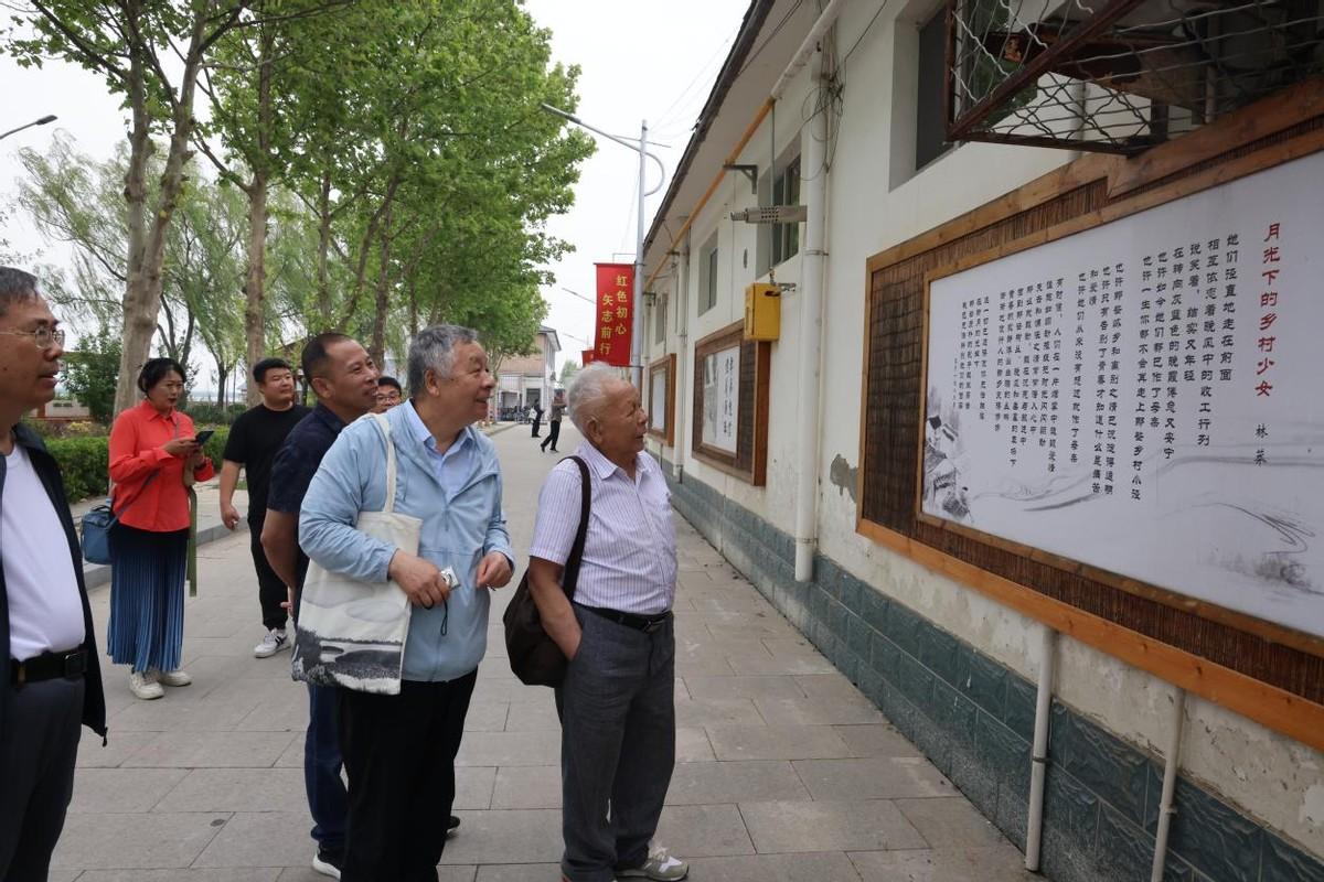 	中国新诗名家展示馆暨林莽诗画工作室开馆仪式在安新举行