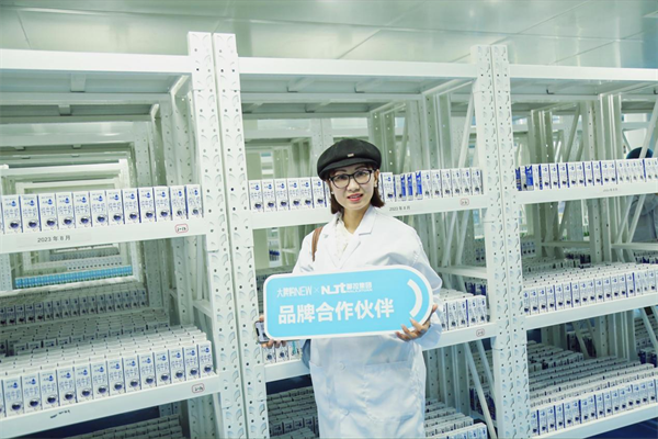 【那拉集团质量月】鲸灵好衣库深入本源乳业，探寻新疆好奶的纯净之源
