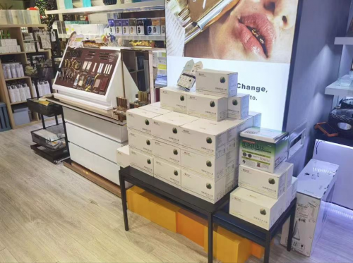 中国黑莓采摘节——中国自主研发的第一黑莓品种