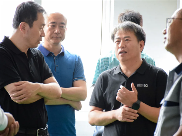 爱尔泰医疗受政府领导视察肯定，再接再厉助建高质量医疗服务体系