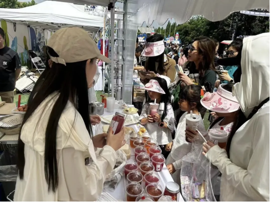 远洲集团：用爱守护来自星星的孩子