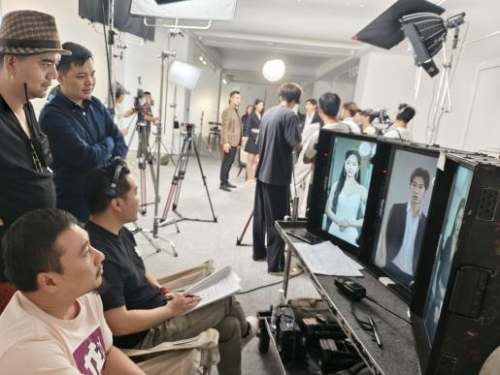 短剧与电影的亲密拥吻，精品短剧三部曲长沙开机