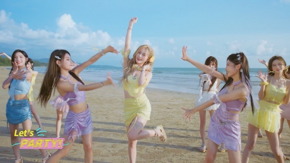 《地下城与勇士》手游宣传曲MV 青春女团活力四射！