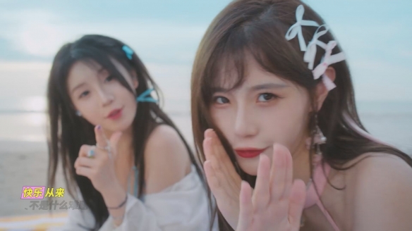 《地下城与勇士》手游宣传曲MV 青春女团活力四射！