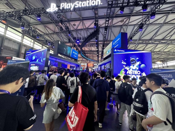 CJ24:索尼PlayStation携多重惊喜亮相 合影赢周边