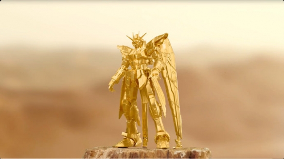 老凤祥×高达梦幻联动！黄金高达亮相ChinaJoy2024！