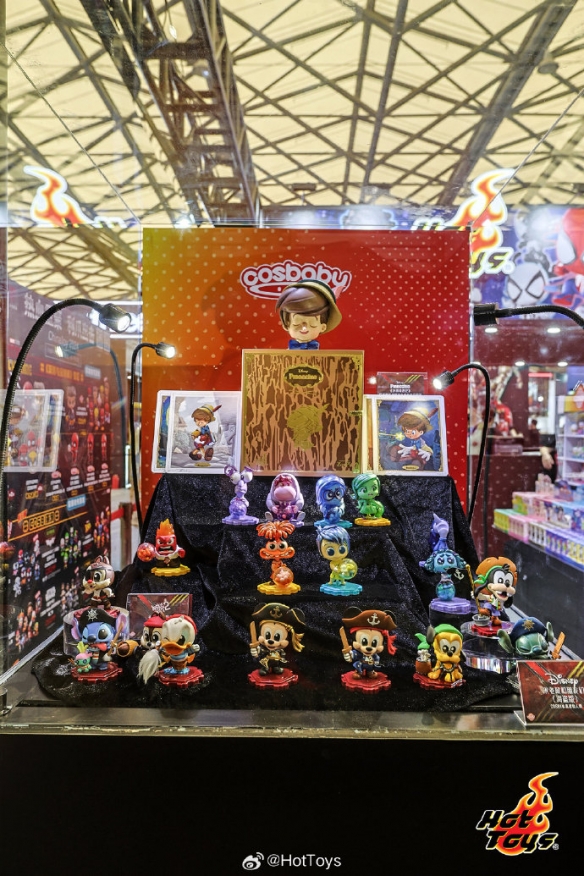 CJ24：Hot Toys《死侍与金刚狼》 1:1雕像震撼登场！