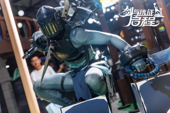 莉莉丝首次参展ChinaJoy，携《剑与远征：启程》引燃玩家热情