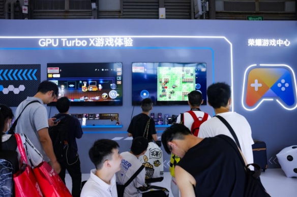 荣耀游戏中心亮相ChinaJoy，携手伙伴共建优质游戏内容生态