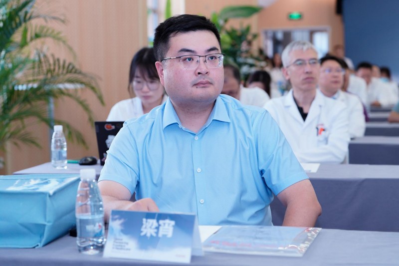138位国际精英肿瘤专家，助力美中爱瑞中外专家联合诊疗中心正式启航