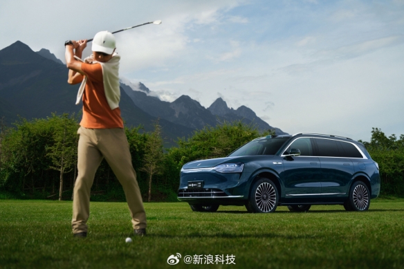 问界M9大五座新情报曝光！二排 后备箱空间更大
