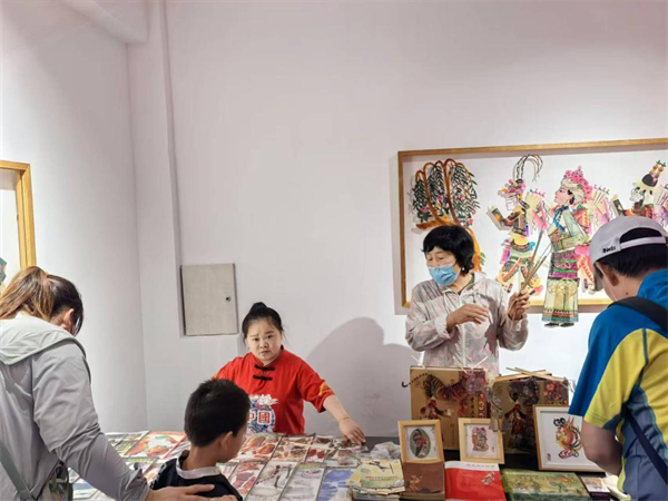 千秋盛世，民族之路——北京中华民族博物院与市民共同感受中秋佳节的时代意蕴