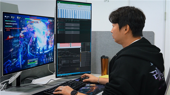 三星玄龙骑士OLED G8解锁《Solo Leveling: ARISE》体验新境界