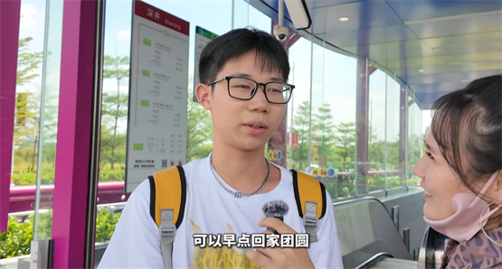 致敬平凡英雄，机械星球特别献礼：建筑工程从业者的节日荣耀与梦想